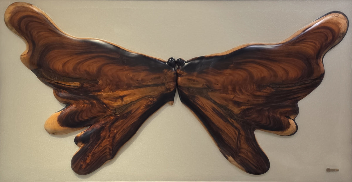 Derek Monturiol – White Butterfly, original wall sculpture in Guanacaste wood, resin and frame
